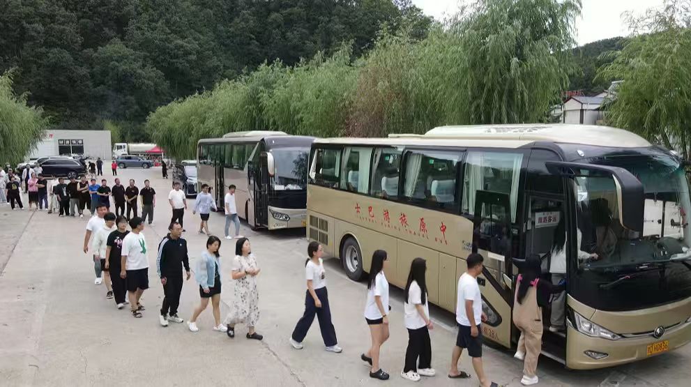 1755594050139853.jpg e1c8ada82638c0b2d501d6798da5f49.jpg